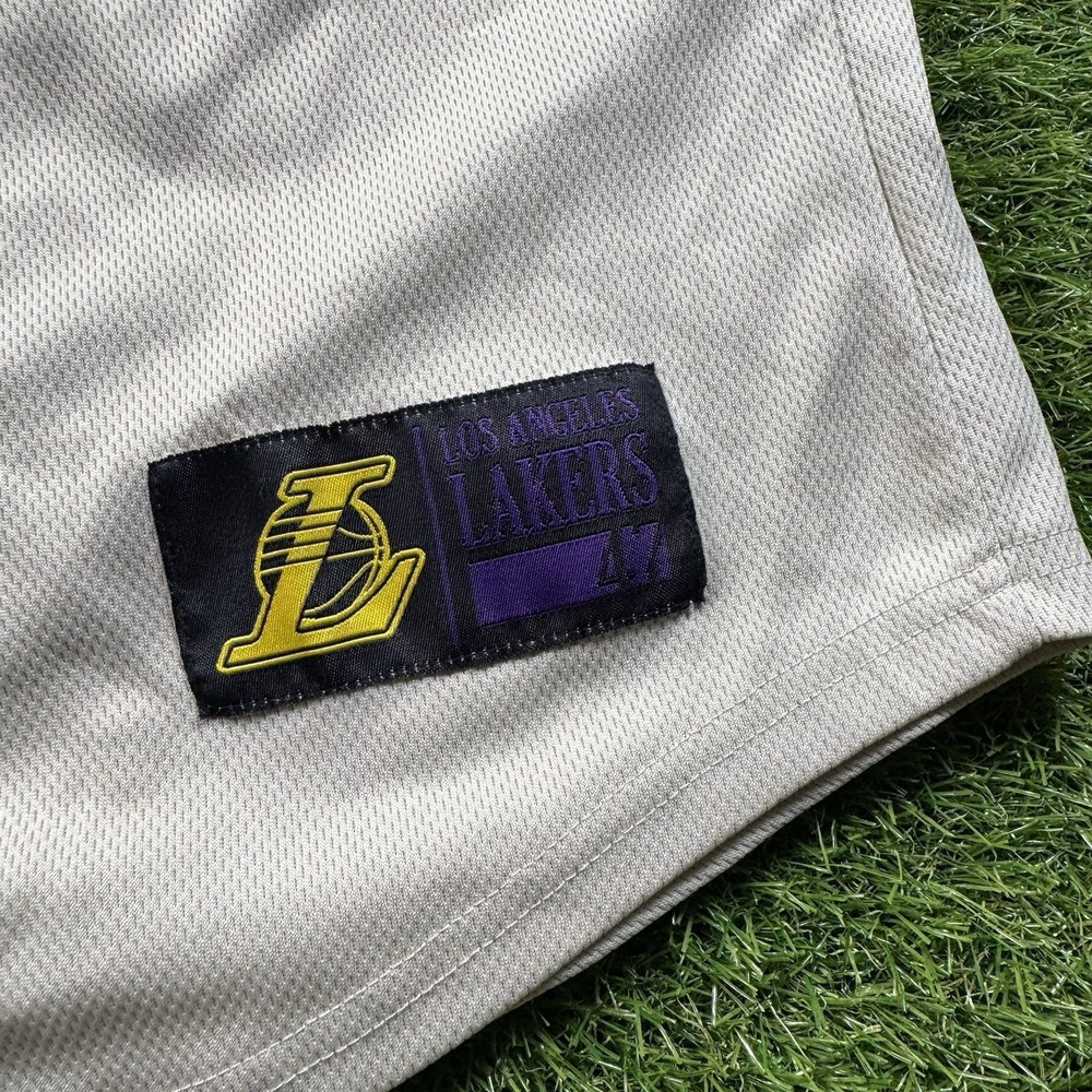 Los Angeles Lakers Baseball Jersey Mens‎ Large Beige Embroidered NBA LeBron Luka - Picture 3 of 8